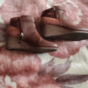 Dr. Scholls  brown booties